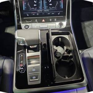 Audi Q8 50 TDI quattro Aut. S Line 286 KS, PANO+ZRAČ+360+GR SJED+ACC+KEY+LANE