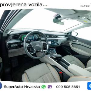 Audi Q8 e-tron SB 50 95 kWh quattro Advanced 340 KS, ZRAČNI+4xGR SJED+PANO+KAM