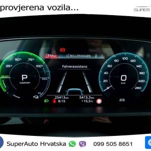 Audi Q8 e-tron SB 50 95 kWh quattro Advanced 340 KS, ZRAČNI+4xGR SJED+PANO+KAM