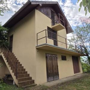 Baranja Draž planina vikend kuća 85 m2 sa podrumom + velika parcela