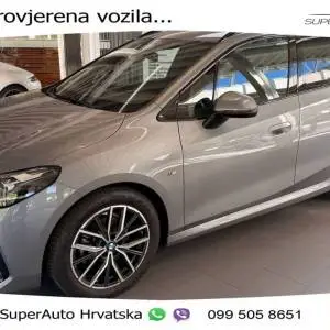 BMW 220i Active Tourer Aut. 170 KS, LED+PANO+GR SJED+VIRT+KAM+PARK