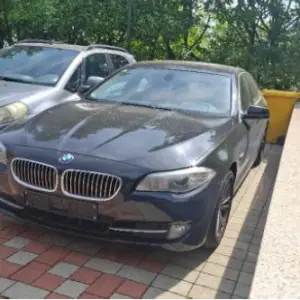 BMW 520d Ambasada BiH (čitati opis oglasa)