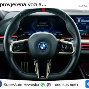BMW i5 M60 xDrive Touring 601 KS, ACC+KAM+GR SJED+HEAD+VIRT+NAVI