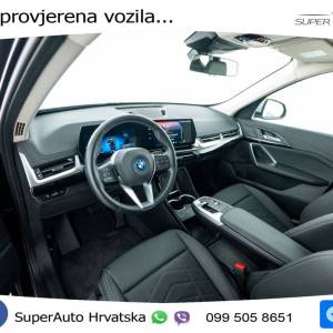 BMW iX1 xDrive30 xLine 306 KS, KAM+VIRT+NAVI