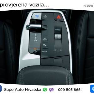 BMW iX1 xDrive30 xLine 306 KS, KAM+VIRT+NAVI