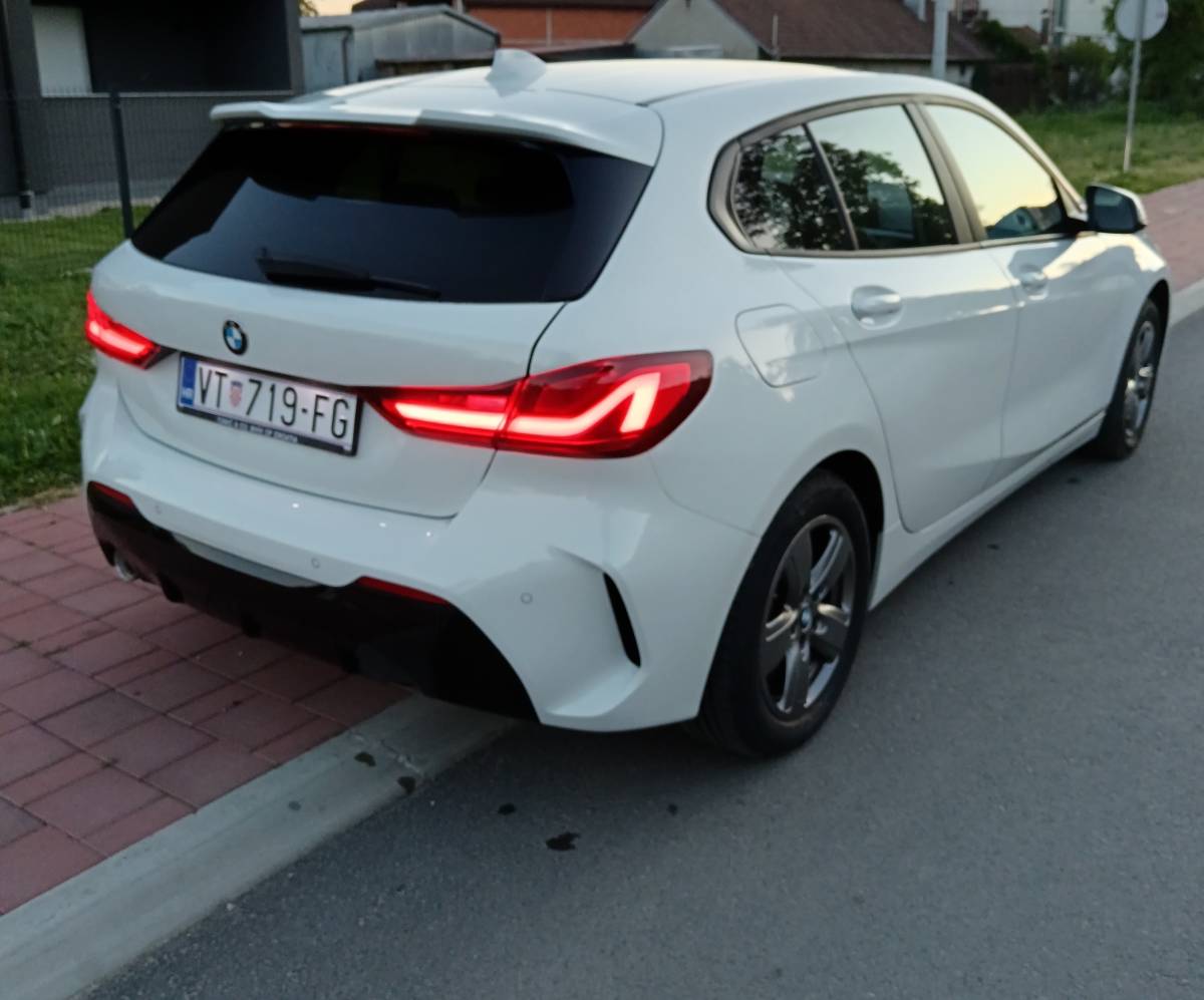 BMW serija1 118i benzinac