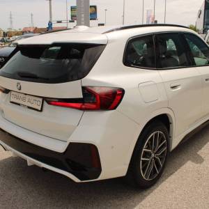 BMW X1 xDrive 23i M-paket AUTOMATIK *HEAD UP,LED,NAVIGACIJA,KAMERA*