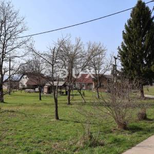 BOSILJEVO, JANČANI - Prodaja kuće uz rijeku Kupu