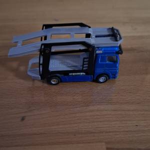 Car transporter