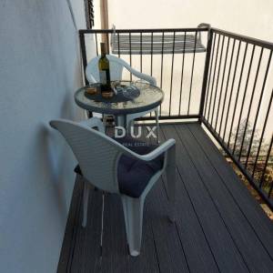 ČAVLE, CERNIK - 1S+DB, 50m2 stana+50m2 konoba, blizu centra sa 1 parkirnim mjestom 