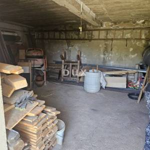 ČAVLE, CERNIK - 1S+DB, 50m2 stana+50m2 konoba, blizu centra sa 1 parkirnim mjestom 