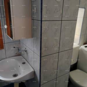 Centar Pule ! Pješačka zona. 200  metara do Zlatnih vrata.
