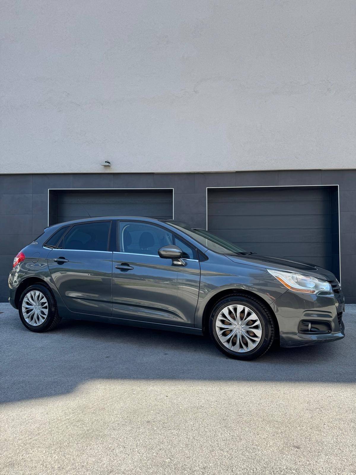 CITROEN C4 //107tkm//prvi vlasnik//HR auto//klima//odličan//
