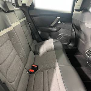 Citroën C4 1.2 FEEL PURETECH 130 EAT8 - 3 godine jamstva