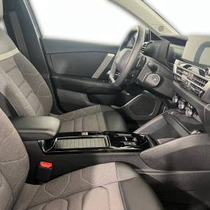 Citroën C4 1.2 FEEL PURETECH 130 EAT8 - 3 godine jamstva