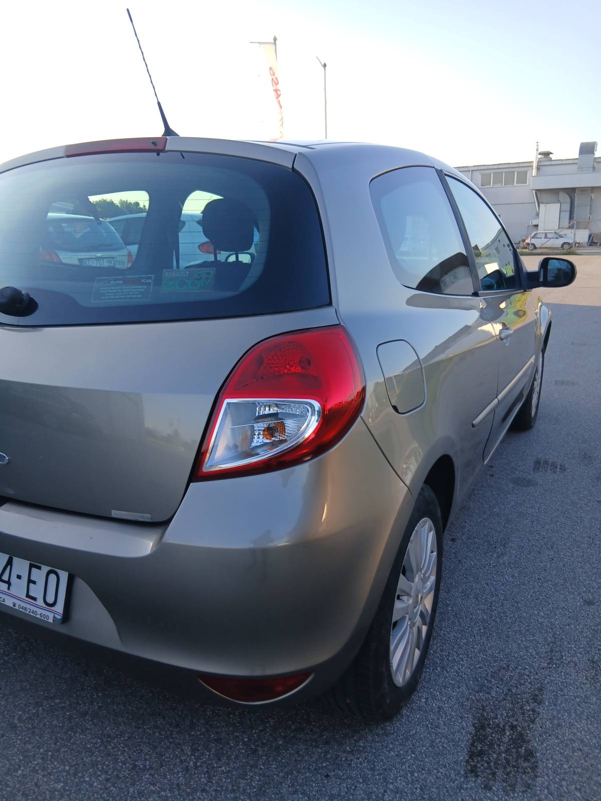 Clio 3 1.2.benz