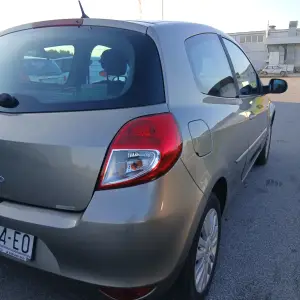 Clio 3 1.2.benz