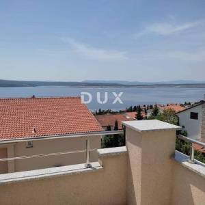 CRIKVENICA, DRAMALJ - Moderan stan s pogledom na more, 400 m od mora