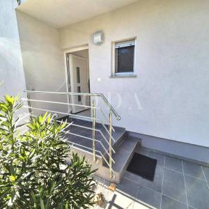 Crikvenica - novi apartman s pogledom na more
