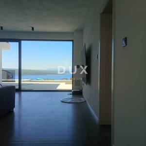 CRIKVENICA - Novogradnja, luksuzna kuća neto 340 m2!