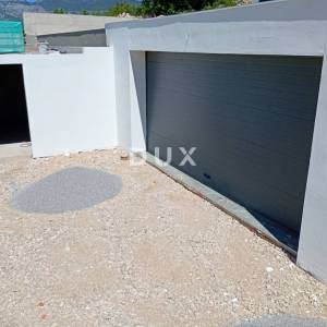 CRIKVENICA - Novogradnja, luksuzna kuća neto 340 m2!