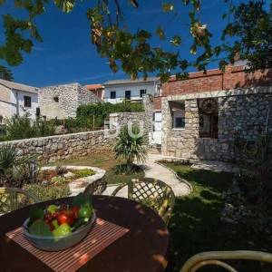 CRIKVENICA - samostojeća kuća s pogledom na more