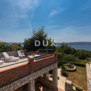 CRIKVENICA - samostojeća kuća s pogledom na more