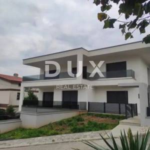 CRIKVENICA - samostojeća kuća na dvije etaže