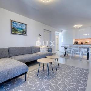 CRIKVENICA, SELCE - Ekskluzivna vila s bazenom na top lokaciji u Selcu – 200 m od mora