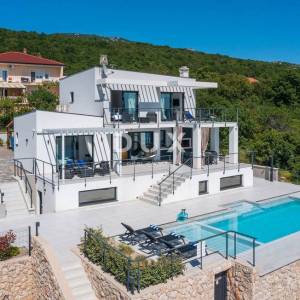 CRIKVENICA, ŠMRIKA - Luksuzna vila s bazenom i predivnim pogledom na more