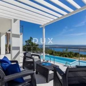 CRIKVENICA, ŠMRIKA - Luksuzna vila s bazenom i predivnim pogledom na more