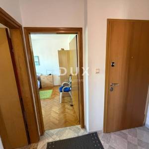 CRIKVENICA - stan 87 m2, 2S+DB, UDALJEN SAMO 50 METARA OD PLAŽE! PRILIKA! HITNA PRODAJA!