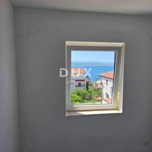 CRIKVENICA - stan od 37 m2 s pogledom na more