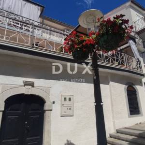 CRIKVENICA - Vila u centru Crikvenice