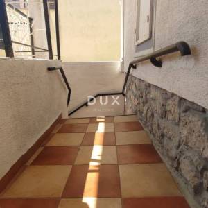 CRIKVENICA - Vila u centru Crikvenice