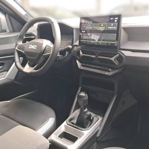 Dacia Duster JOURNEY MILD HYBRID 140