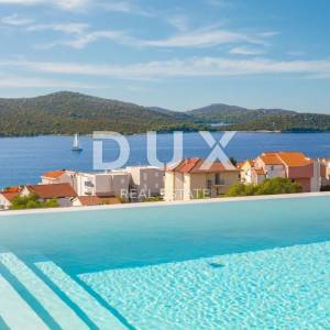 DALMACIJA, ŠIBENIK - Luksuzna villa sa bazenom nogometnim igralištem i saunom