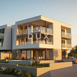 DALMACIJA, TRIBUNJ - Hills Residence stan S1 s bazenom i vrtom