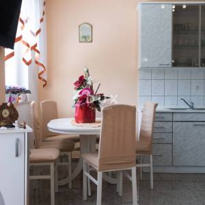 DALMACIJA, VODICE - Apartmanska kuća "Villa Lavanda" 