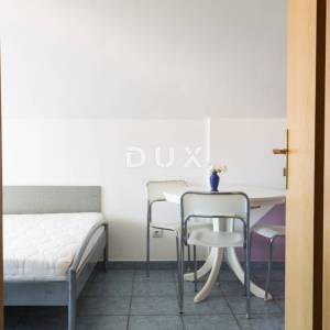 DALMACIJA, VODICE - Apartmanska kuća "Villa Lavanda" 