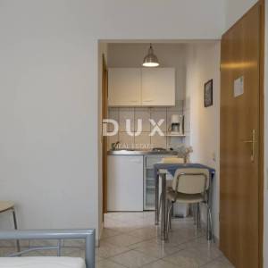 DALMACIJA, VODICE - Apartmanska kuća "Villa Lavanda" 