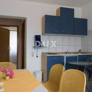 DALMACIJA, VODICE - Apartmanska kuća "Villa Lavanda" 