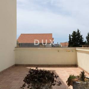 DALMACIJA, VODICE - Apartmanska kuća "Villa Lavanda" 