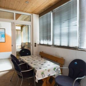 DALMACIJA, VODICE - Šarmantan prizemni stan (2 u 1) u blizini mora