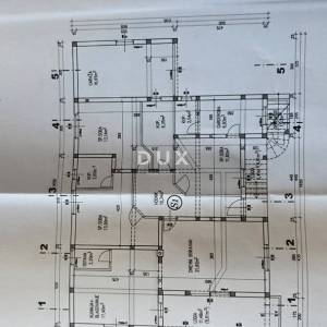 DALMACIJA, VODICE - Villa "Morgenrød" s velikim dvorištem i 4 apartmana