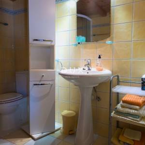 DALMACIJA, VODICE - Villa "Morgenrød" s velikim dvorištem i 4 apartmana