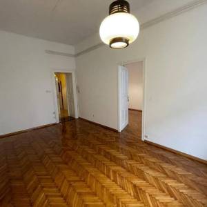 Donji grad-Petrinjska ulica, 2-sobni stan 54m2, odlična lokacija 