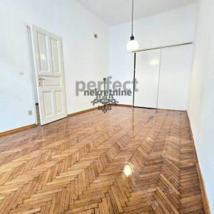 Donji grad-Petrinjska ulica, 2-sobni stan 54m2, odlična lokacija 