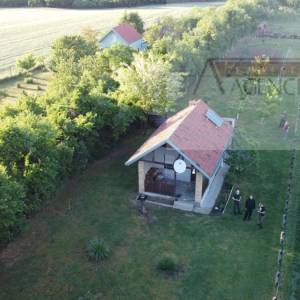 Draž planina vikendica 48 m2 na parceli od 3474 m2