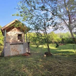 Draž Podolje planina vikendica 24 m2 - povoljno